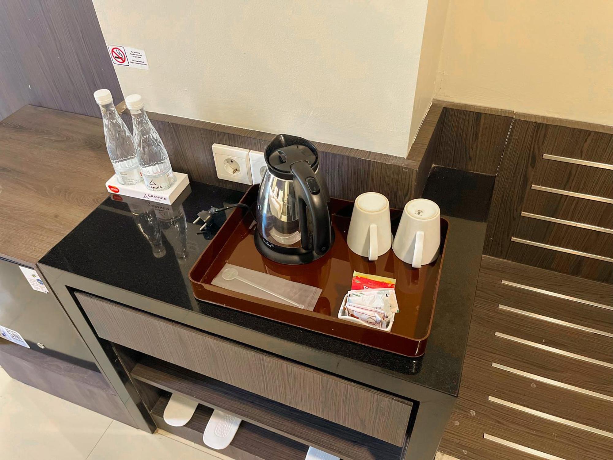 Grandia Hotel Bandung Eksteriør bilde